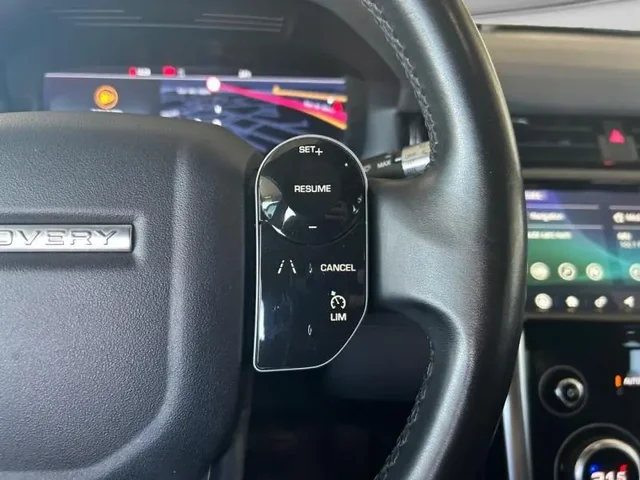 Occasion LAND-ROVER Discovery Sport à  chez Elypse Autos