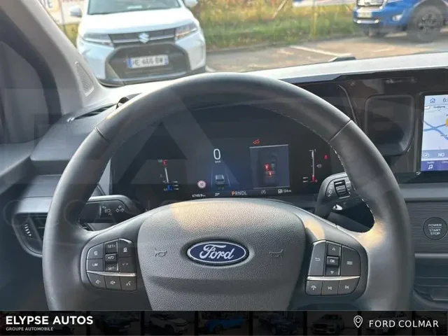 Démo FORD Tourneo Courier à  chez Elypse Autos