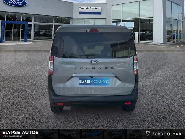 Démo FORD Tourneo Courier à  chez Elypse Autos