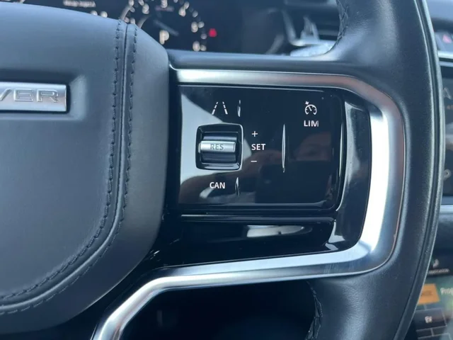 Occasion LAND-ROVER Range Rover Velar à  chez Elypse Autos