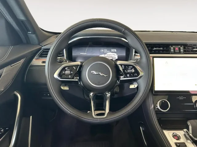 Occasion JAGUAR F-Pace à  chez Elypse Autos
