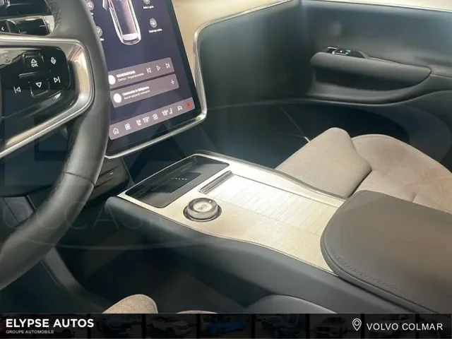 Démo VOLVO EX90 à  chez Elypse Autos