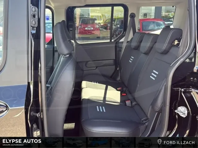 Démo FORD Tourneo Courier à  chez Elypse Autos