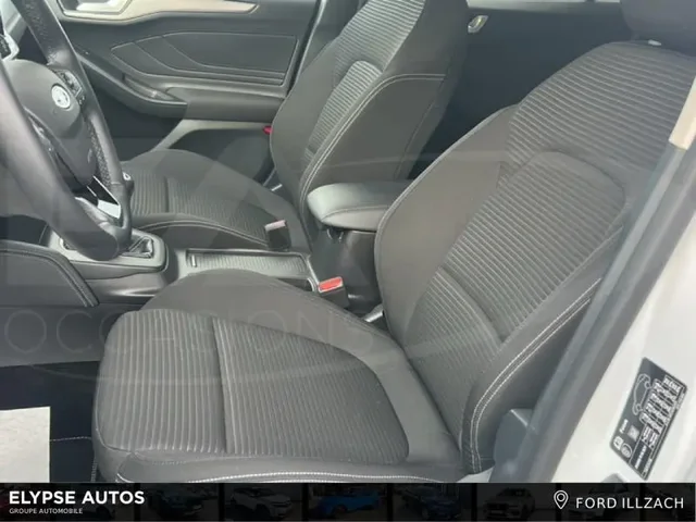 Occasion FORD Focus à  chez Elypse Autos