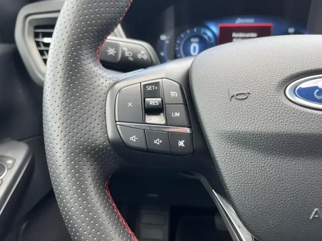 Occasion FORD Kuga à  chez Elypse Autos