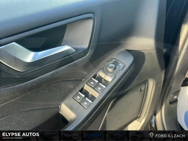 Occasion FORD Kuga à  chez Elypse Autos