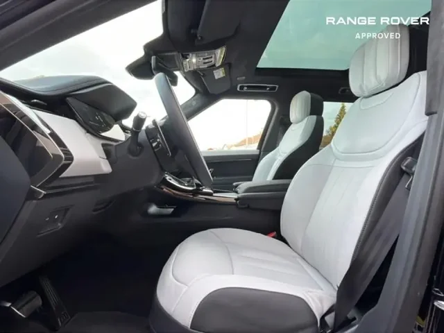 Démo LAND-ROVER Range Rover Sport à  chez Elypse Autos