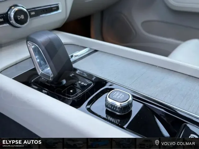 Occasion VOLVO XC60 à  chez Elypse Autos