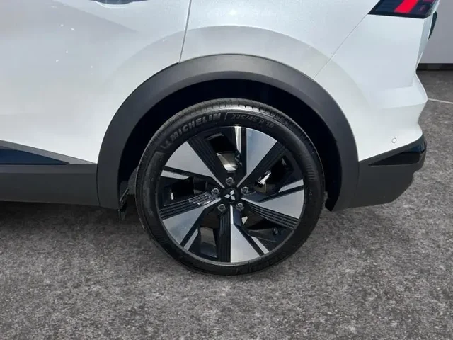 Occasion MITSUBISHI Grandis à  chez Elypse Autos