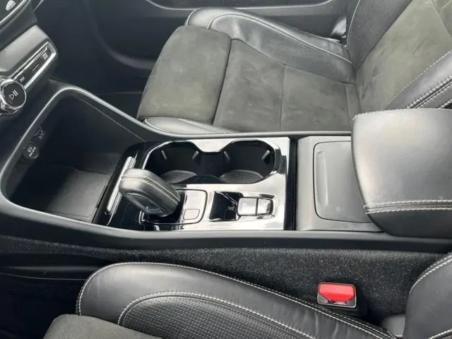 Occasion VOLVO XC40 à  chez Elypse Autos