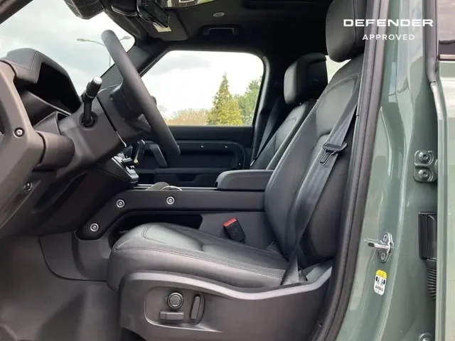 Démo LAND-ROVER Defender à  chez Elypse Autos