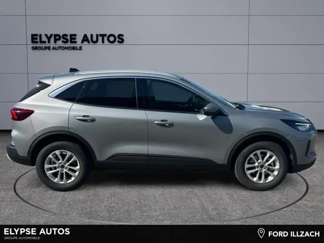 Occasion FORD Kuga à  chez Elypse Autos