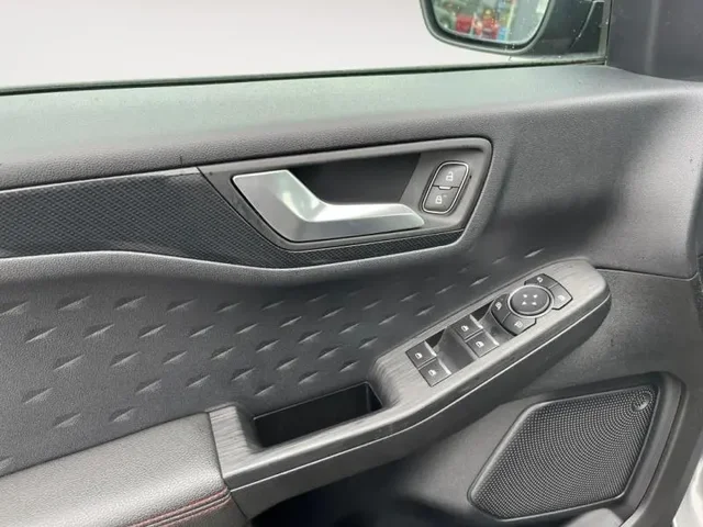 Occasion FORD Kuga à  chez Elypse Autos