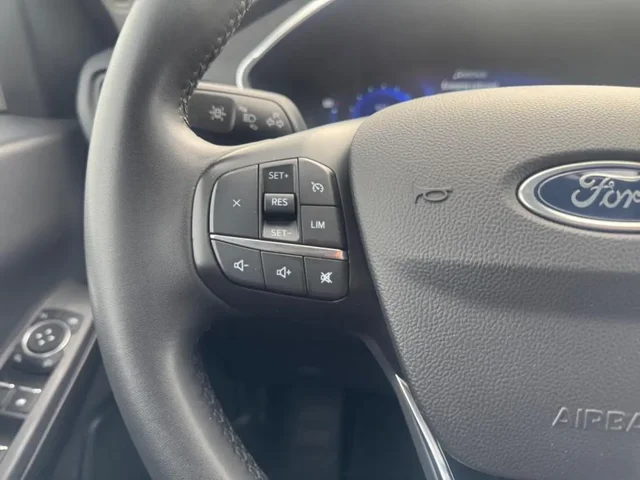 Occasion FORD Kuga à  chez Elypse Autos