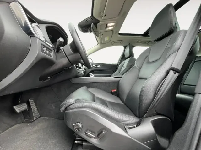 Occasion VOLVO XC60 à  chez Elypse Autos