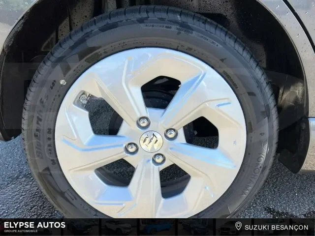 Démo SUZUKI Swift à  chez Elypse Autos
