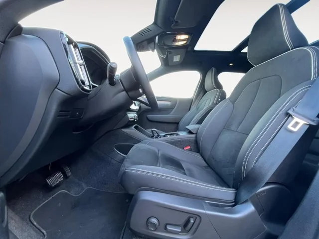 Occasion VOLVO XC40 à  chez Elypse Autos
