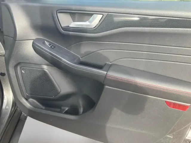 Occasion FORD Kuga à  chez Elypse Autos