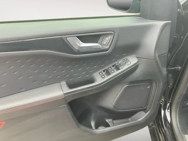 Occasion FORD Kuga à  chez Elypse Autos
