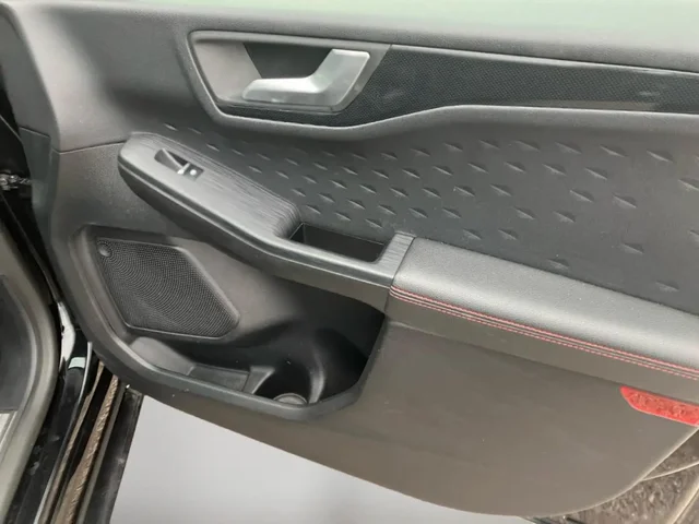 Occasion FORD Kuga à  chez Elypse Autos