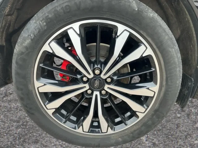 Occasion FORD Kuga à  chez Elypse Autos