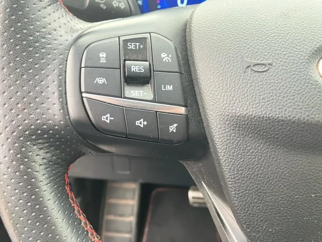 Occasion FORD Kuga à  chez Elypse Autos