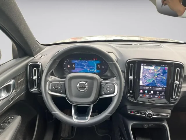 Occasion VOLVO XC40 à  chez Elypse Autos