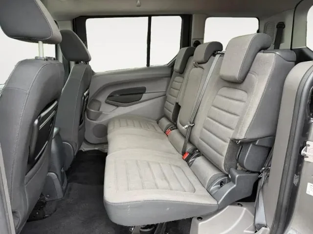 Occasion FORD Grd Tourneo Connect à  chez Elypse Autos