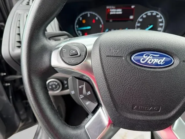 Occasion FORD Grd Tourneo Connect à  chez Elypse Autos