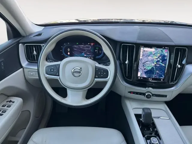 Occasion VOLVO XC60 à  chez Elypse Autos