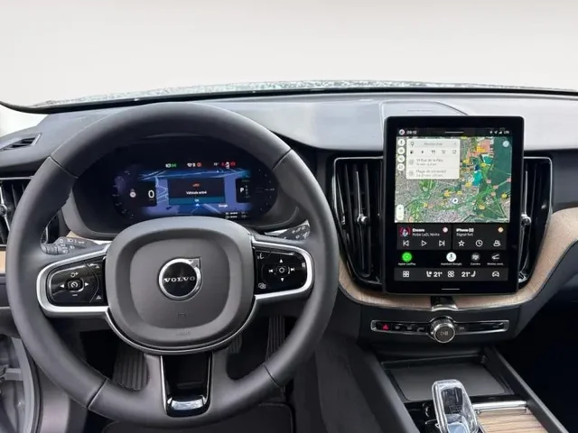 Démo VOLVO XC60 à  chez Elypse Autos