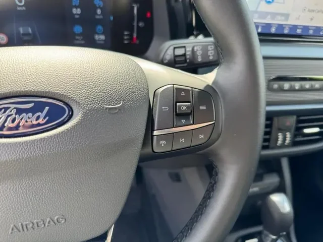 Démo FORD Tourneo Courier à  chez Elypse Autos