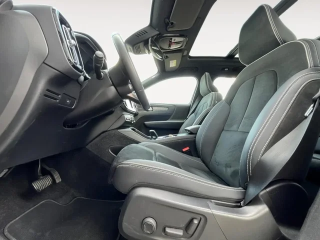 Occasion VOLVO XC40 à  chez Elypse Autos