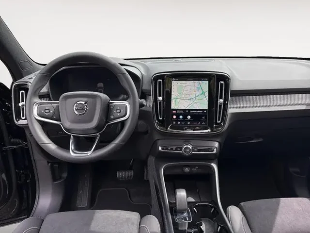 Démo VOLVO EX40 à  chez Elypse Autos