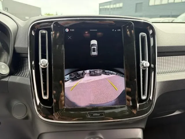 Démo VOLVO EX40 à  chez Elypse Autos