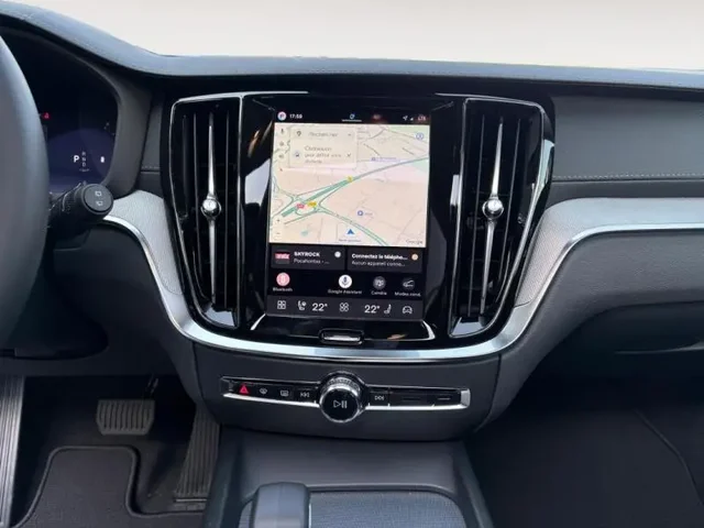 Démo VOLVO V60 à  chez Elypse Autos