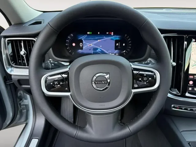 Démo VOLVO V60 à  chez Elypse Autos