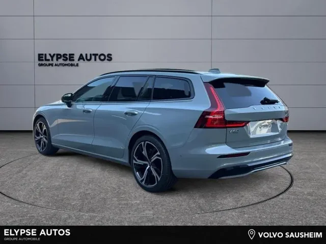 Démo VOLVO V60 à  chez Elypse Autos