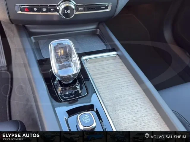 Démo VOLVO XC60 à  chez Elypse Autos