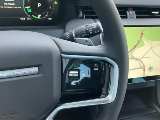 Démo LAND-ROVER Discovery Sport à  chez Elypse Autos
