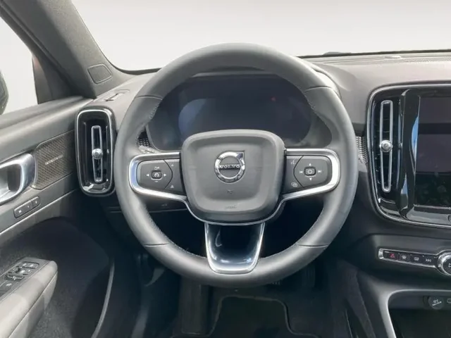 Occasion VOLVO XC40 à  chez Elypse Autos