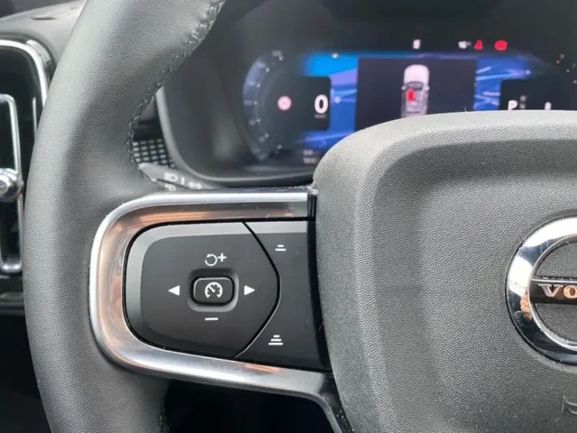 Occasion VOLVO XC40 à  chez Elypse Autos