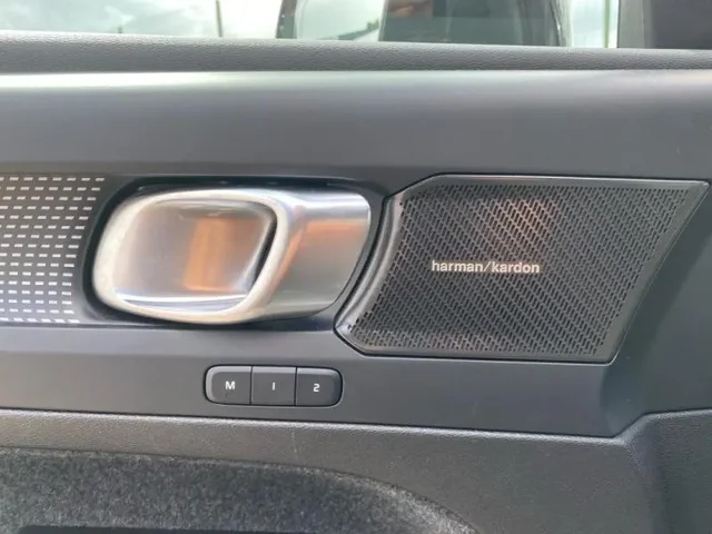 Occasion VOLVO XC40 à  chez Elypse Autos