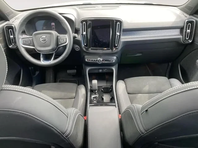Occasion VOLVO XC40 à  chez Elypse Autos