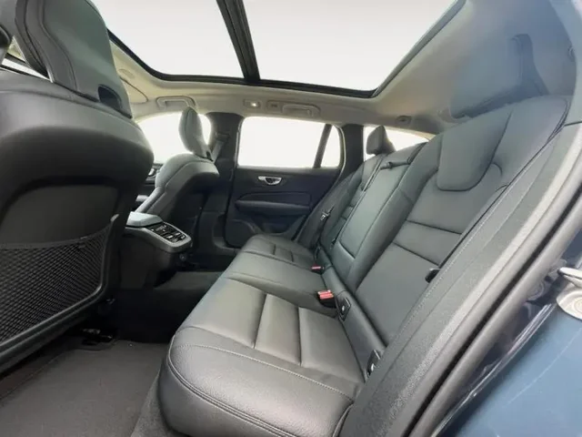 Démo VOLVO V60 à  chez Elypse Autos