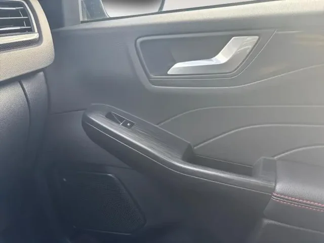 Occasion FORD Kuga à  chez Elypse Autos