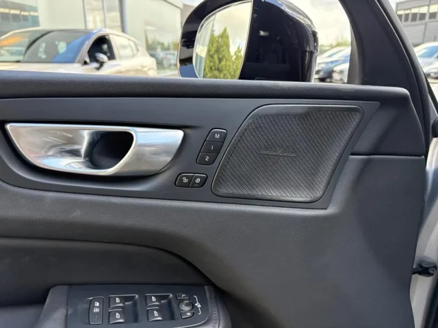 Occasion VOLVO XC60 à  chez Elypse Autos