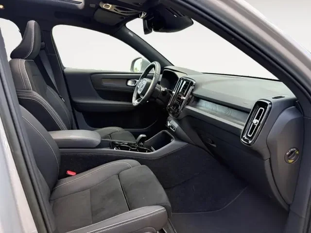 Occasion VOLVO XC40 à  chez Elypse Autos