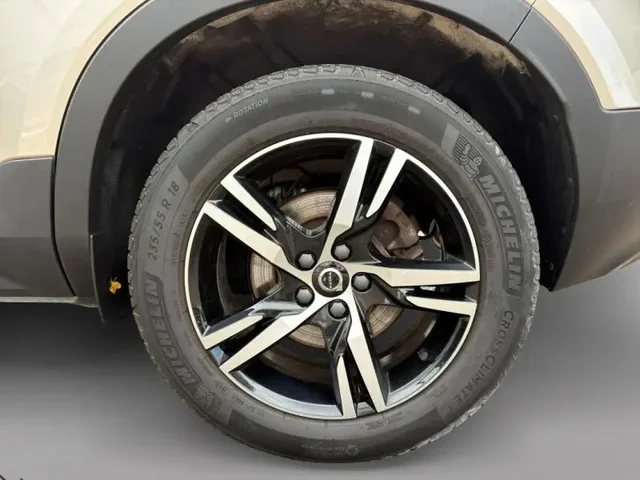 Occasion VOLVO XC40 à  chez Elypse Autos