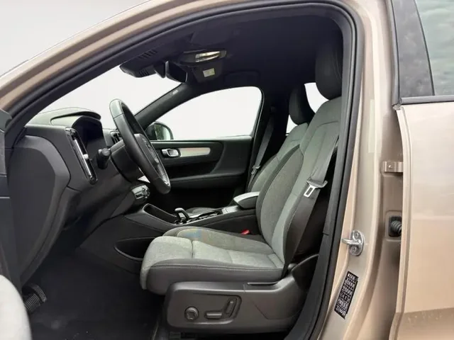 Occasion VOLVO XC40 à  chez Elypse Autos